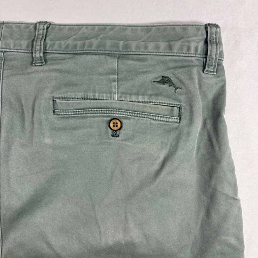 Tommy Bahama Boracay Shorts Mens 36 Green Olive Drab Flat Front Chino T815546 - Picture 3 of 11